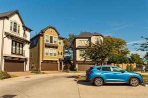 Property Detail on Douglas Dopp: 9926 Spring Shadows Park Cir, Houston ...
