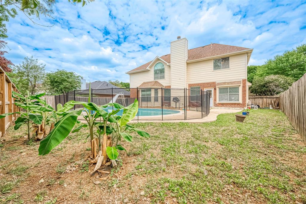 3015 Signal Hill Dr, Friendswood, TX 77546