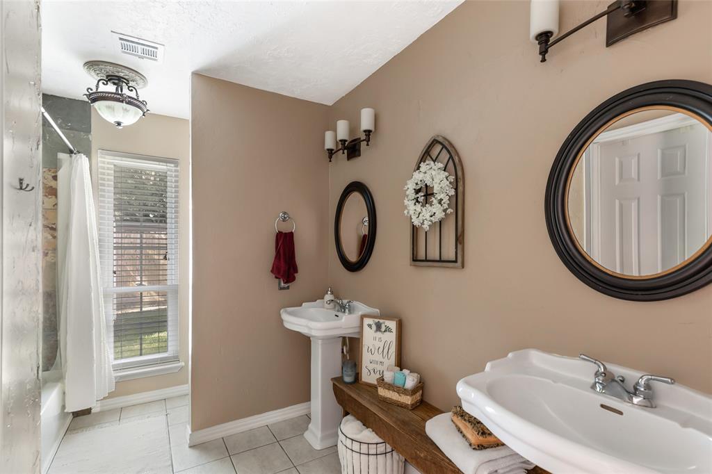 Primary bathroom with upgraded sinks