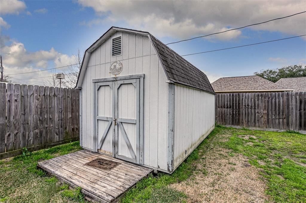 12215 E River Run Drive , Mont Belvieu, Texas image 20