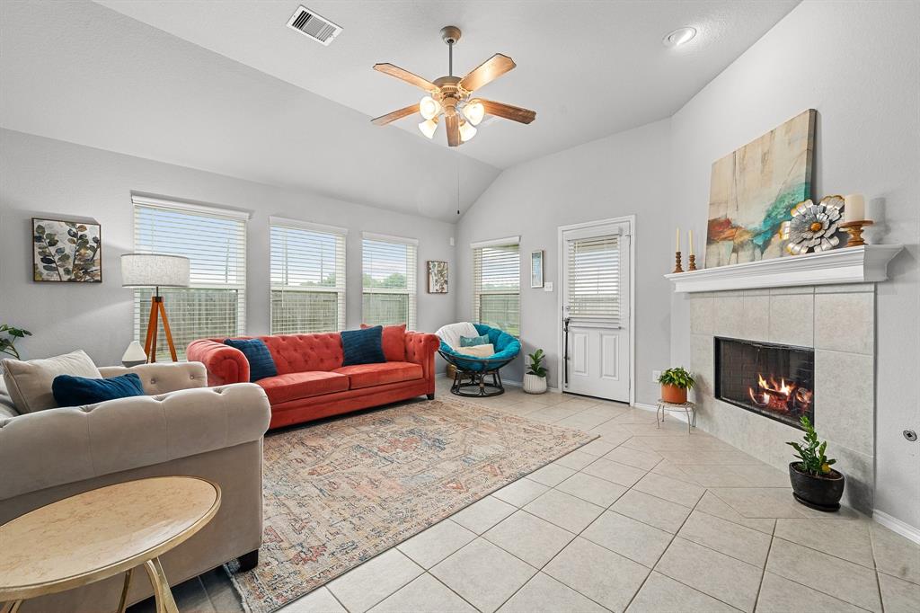 1907 Windmill Rdg LN