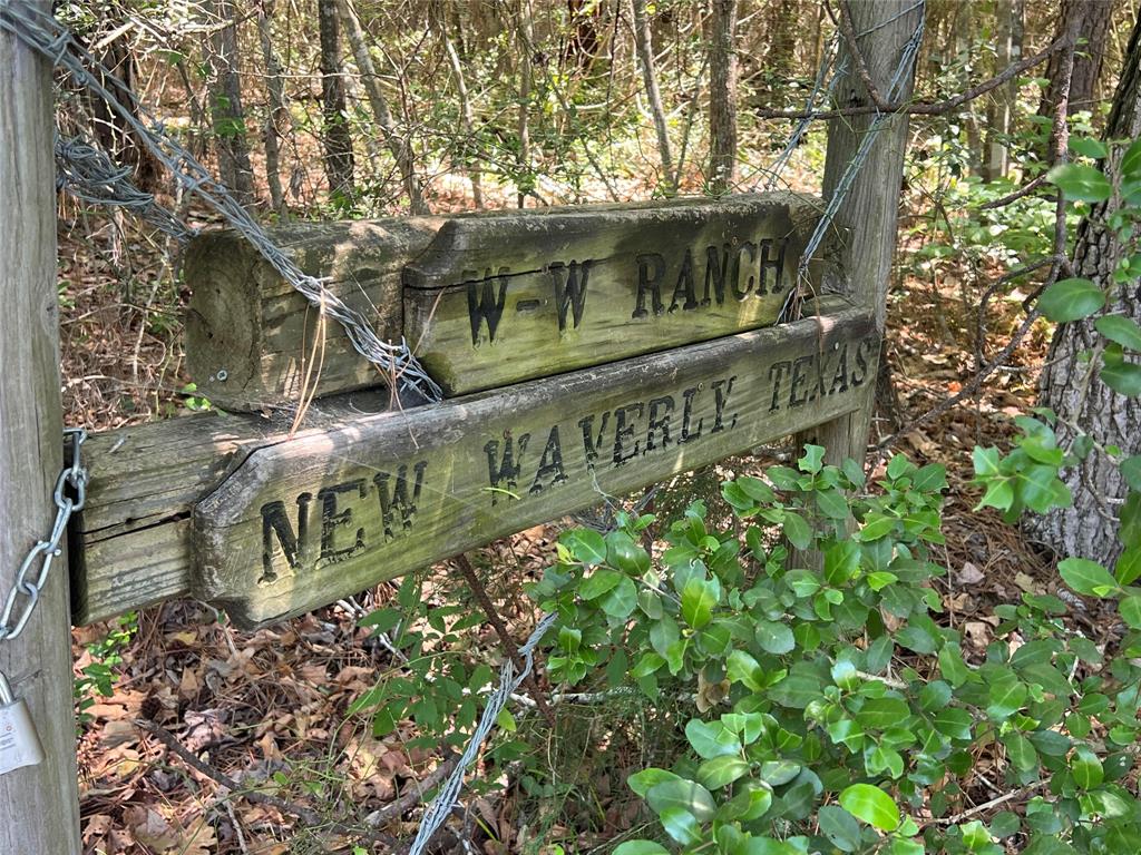 WW Ranch sign that lets you know you\'re in the right place