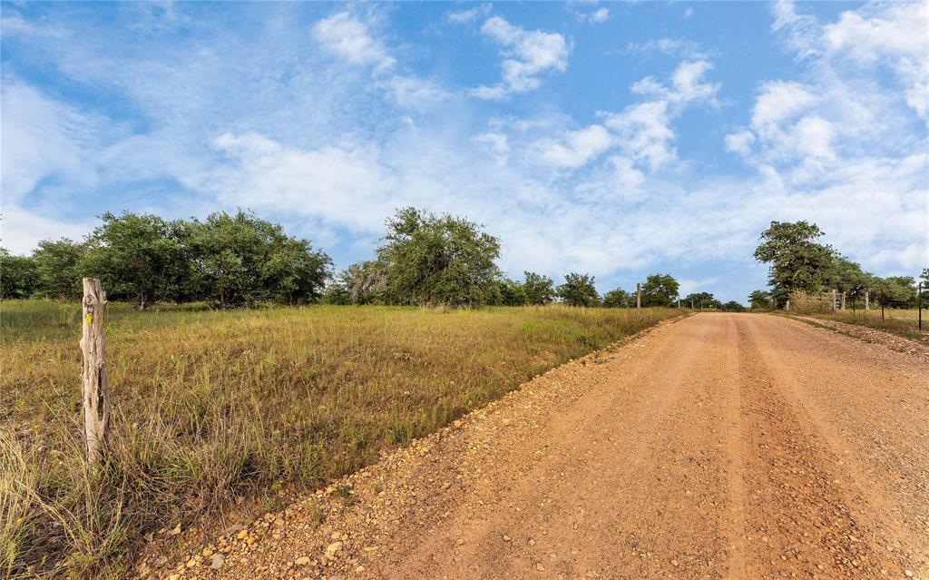 Causey Lane , Cuero, Texas image 34