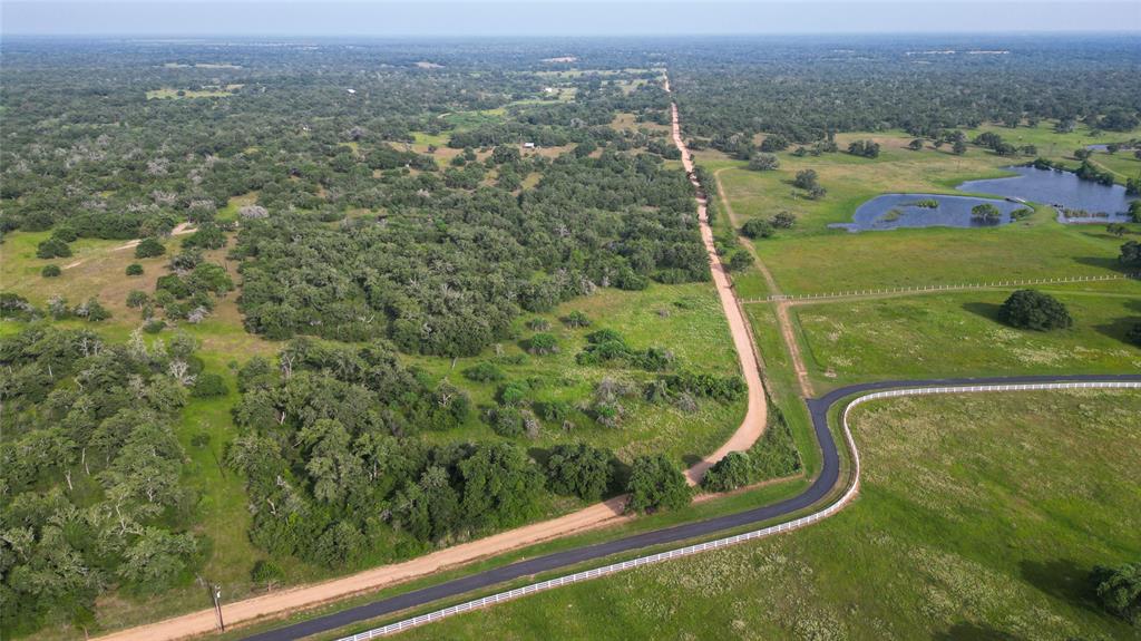 Causey Lane , Cuero, Texas image 5