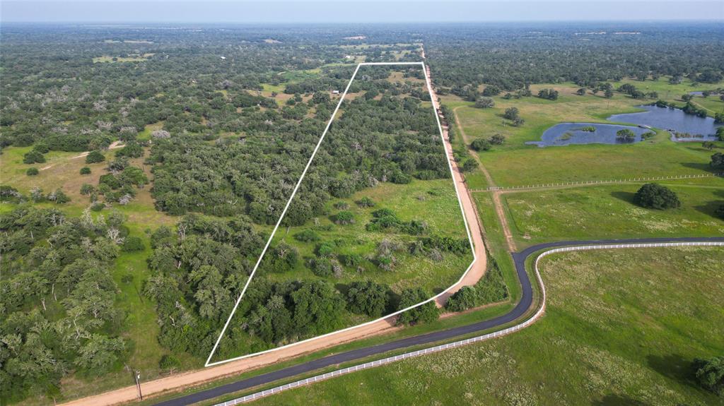 Causey Lane , Cuero, Texas image 48