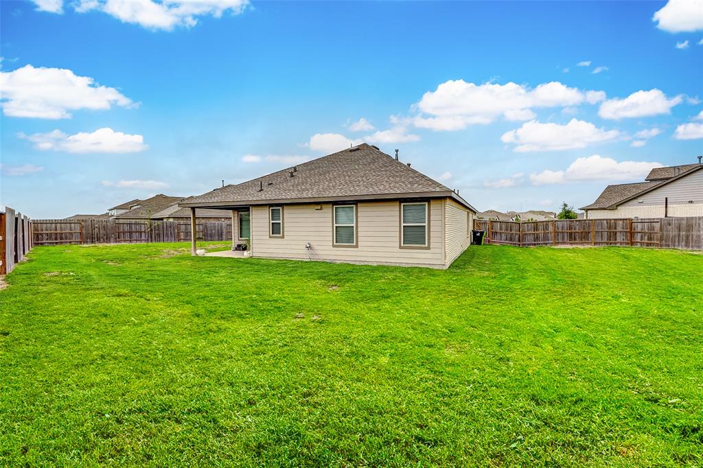 5336 Rushing Brook Lane , Rosenberg, Texas image 30