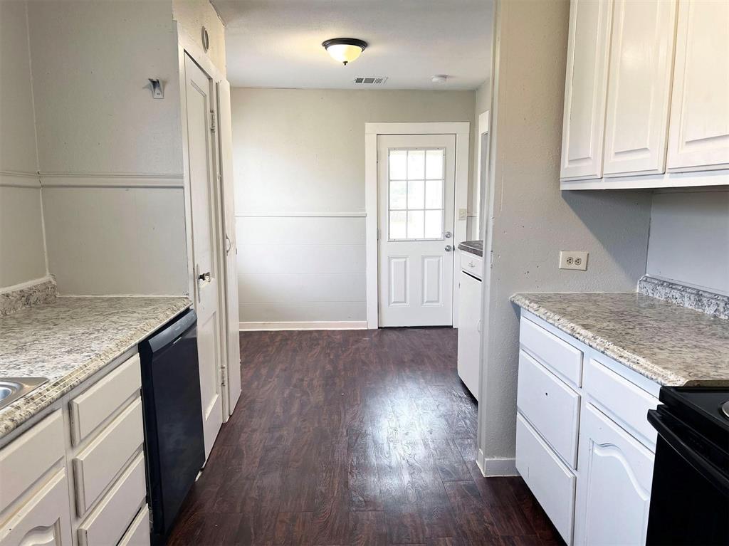 Kitchen with new countertops