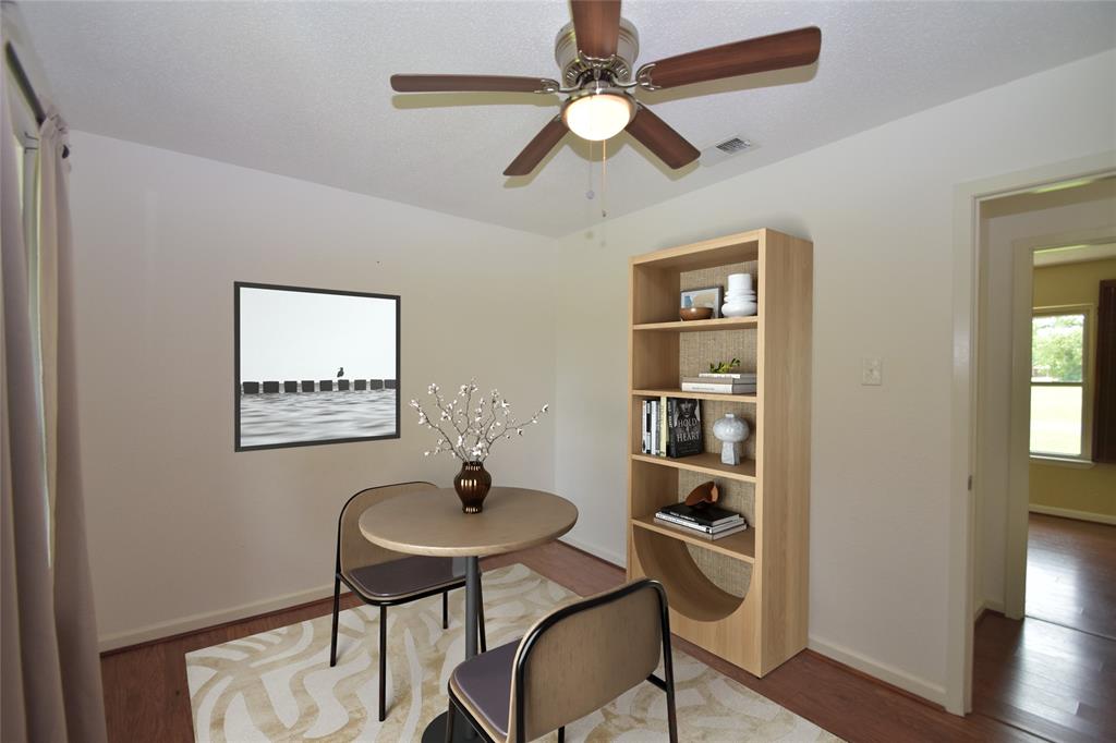 Virtually Staged office or 3rd bedroom