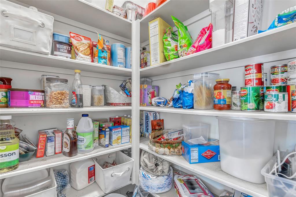 Big Corner pantry