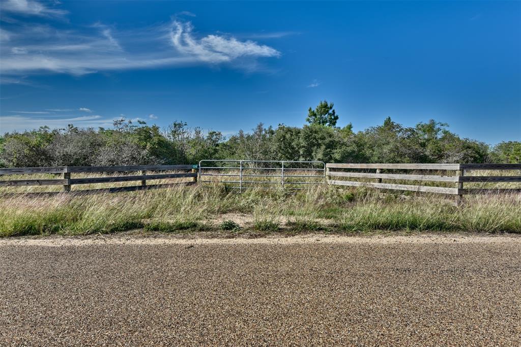 1316 Piney Woods Road  , Alleyton, Texas image 35