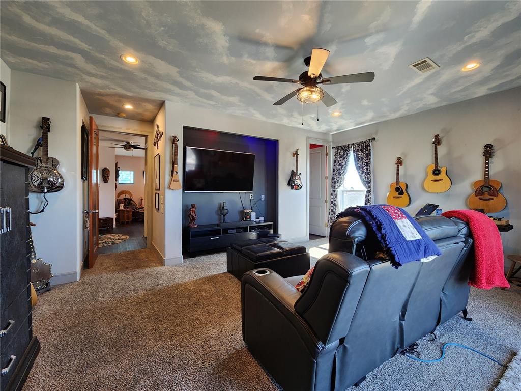 4th bedroom upstairs has doors to the outside deck.