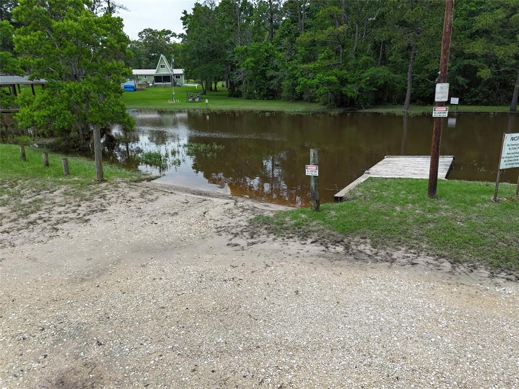 BOAT RAMP AND FISHING AREA