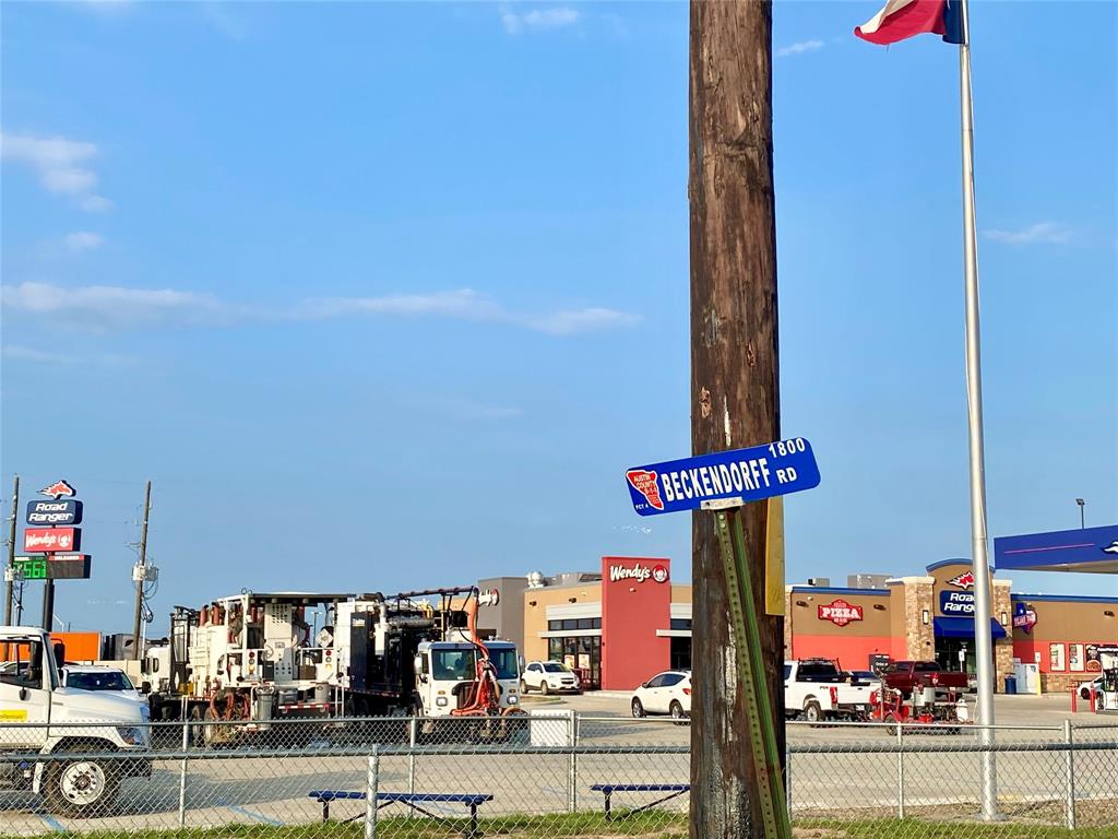 Beckendorff Rd and I-10