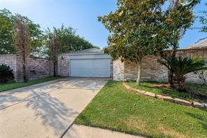 16130 Queensdale Dr, Houston, TX 77082