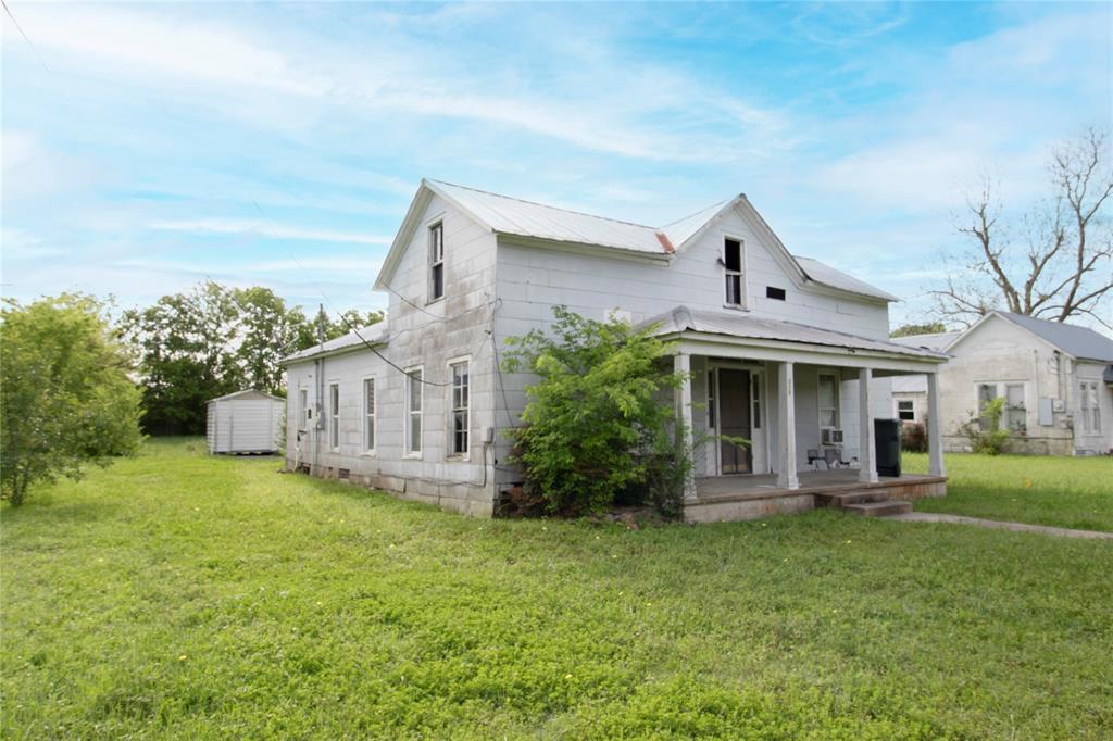 509 511 S Saint Andrews Street , Weimar, Texas image 8