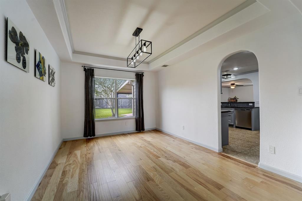 Formal dining room