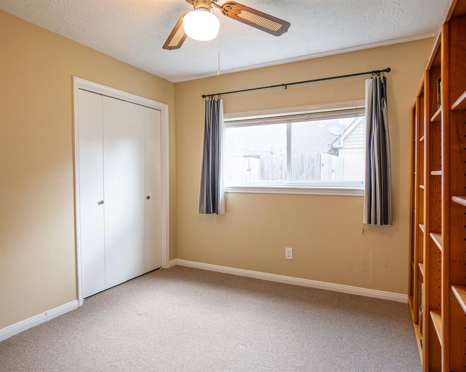 Guest room with great natural light