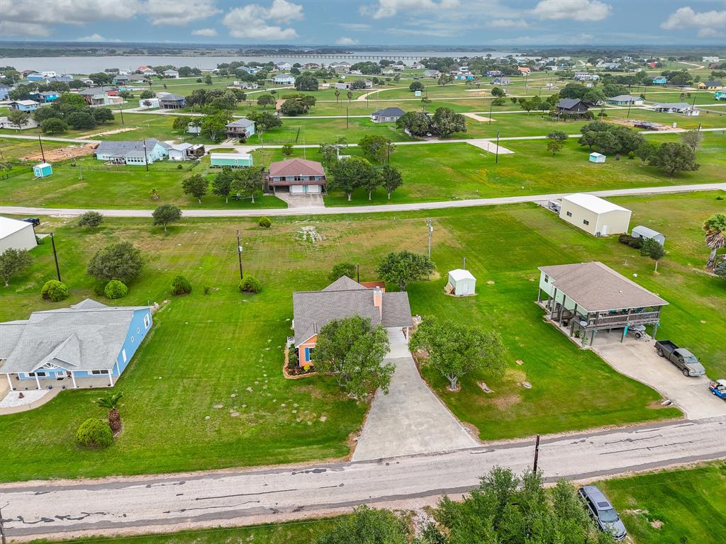 1685 W Bayshore Drive , Palacios, Texas image 5