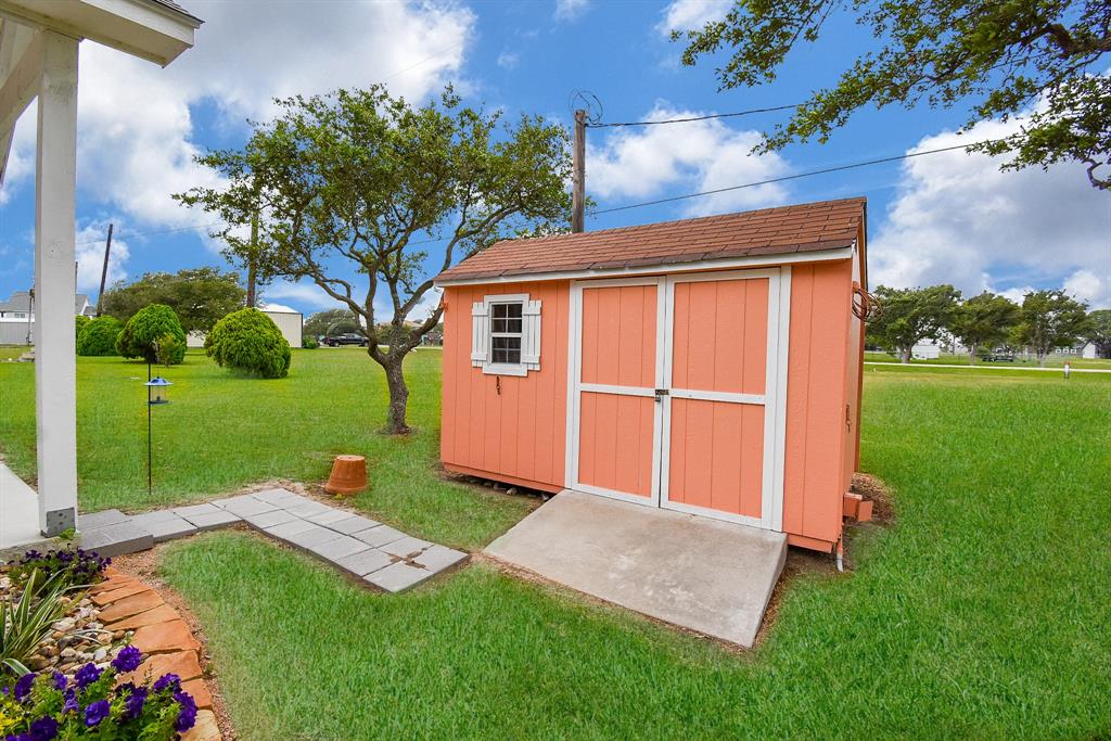 1685 W Bayshore Drive , Palacios, Texas image 47