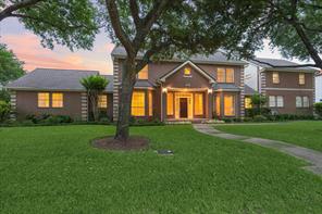 5215 WILLOW, Bellaire, TX 77401
