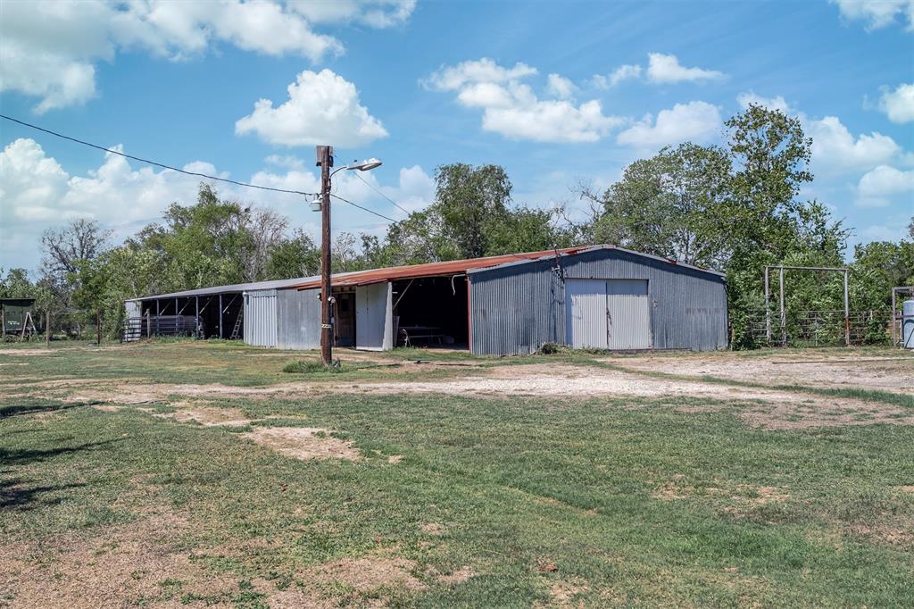 1514 N Main Street , Highlands, Texas image 7