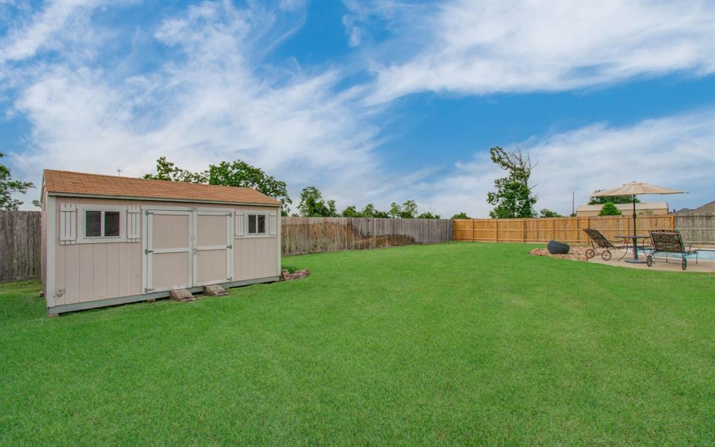 11403 Kings Point Boulevard , Mont Belvieu, Texas image 35