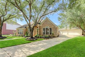  6027 PARKWOOD PLACE, SugarLand, TX 77479