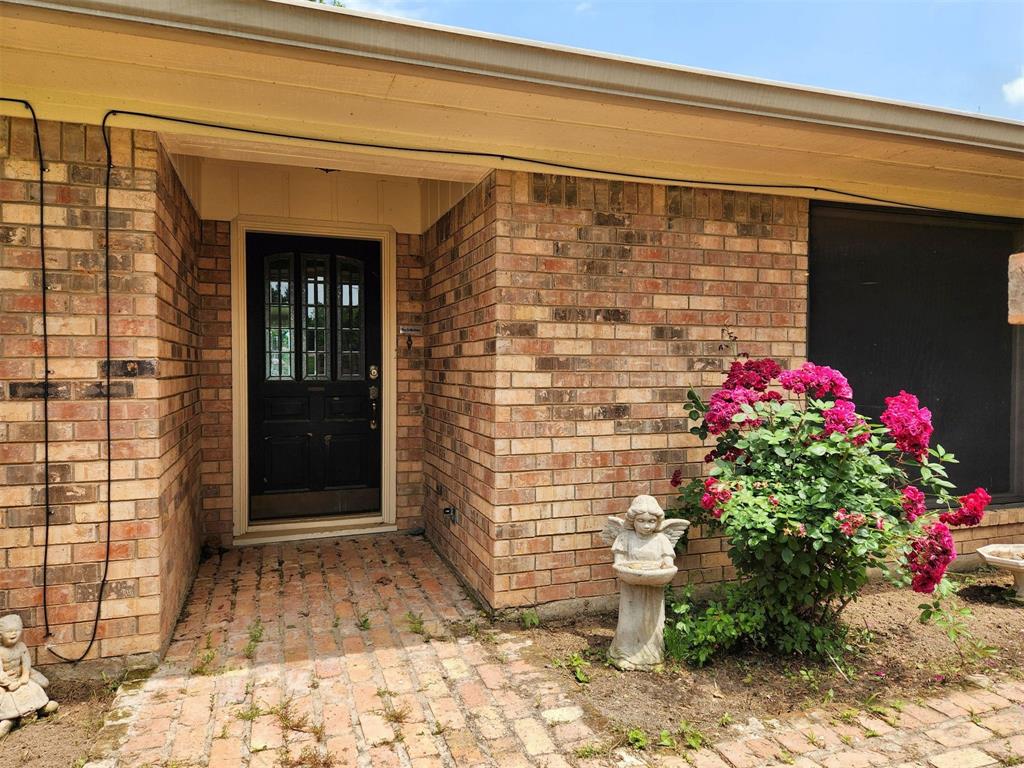 21491 Circle Drive , Chandler, Texas image 5