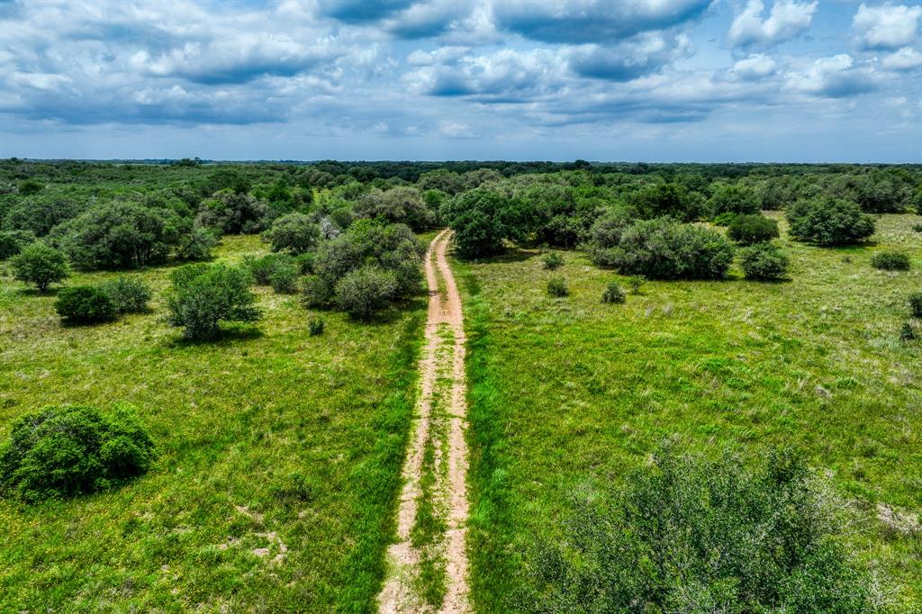 1550 Vaughn Road , Yoakum, Texas image 11