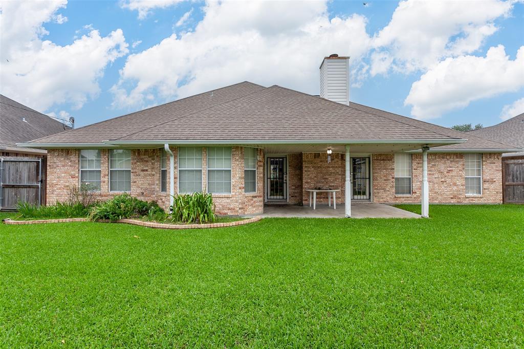 3157 Forest Oaks Drive , Port Neches, Texas image 4