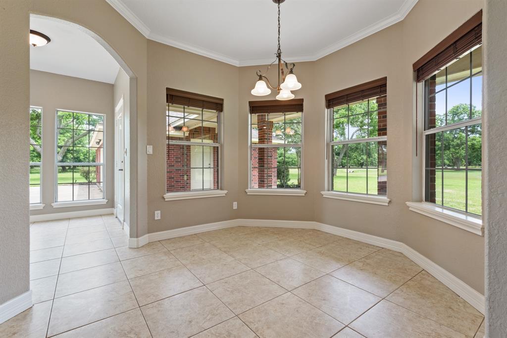 Large breakfast area for those informal meals when the large dining room is not needed. Relax and enjoy your morning cup of coffee while taking in the gorgeous view.