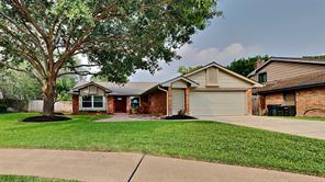  2807 Pecan Point Dr, SugarLand, TX 77478