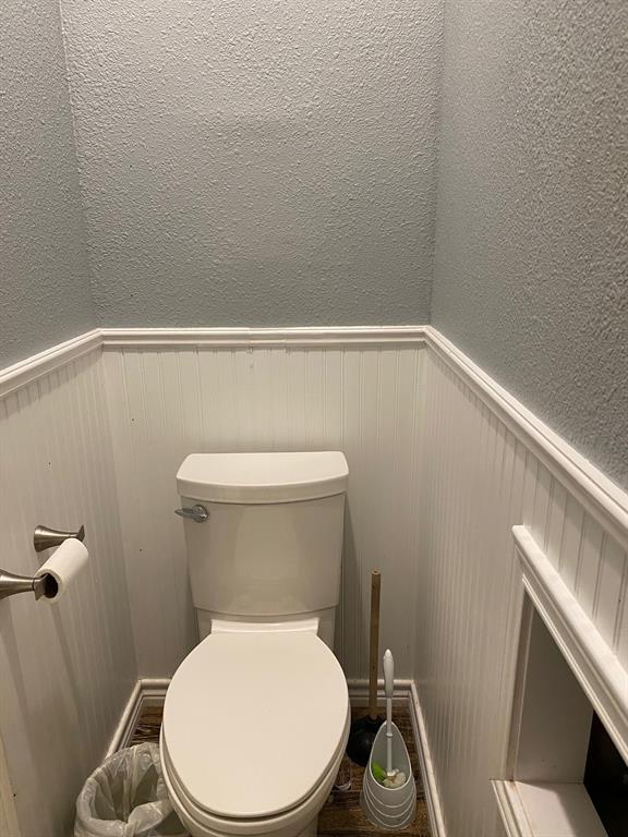 Water Closet in Primary Bathroom