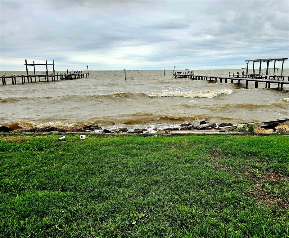 1211 7th Street , San Leon, Texas image 6