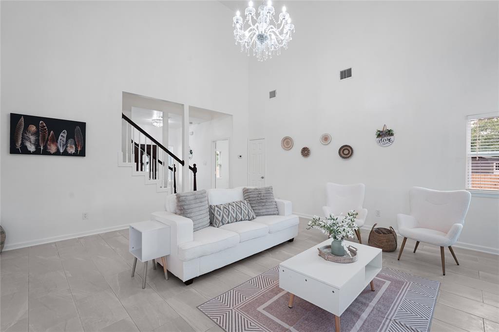 High ceiling in living area