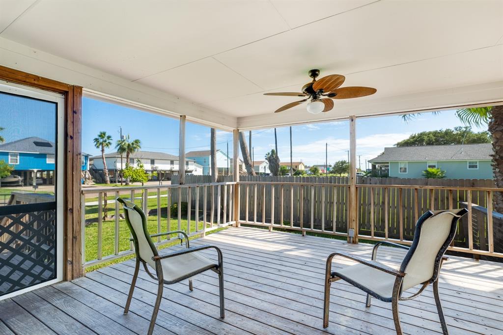 Another view of the front porch.