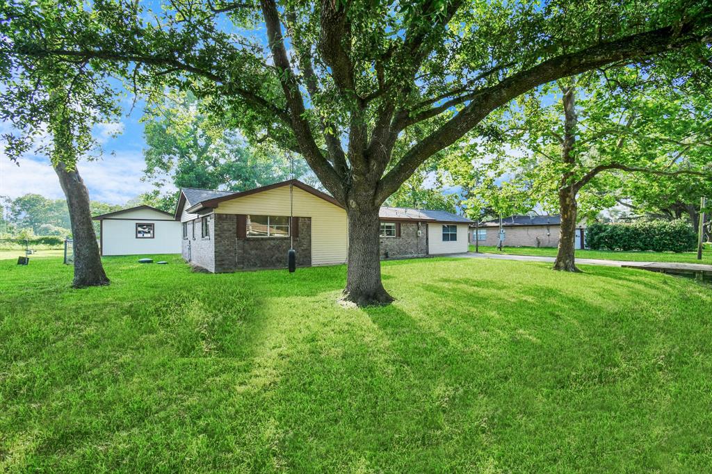 3311 County Road 890  , Alvin, Texas image 5