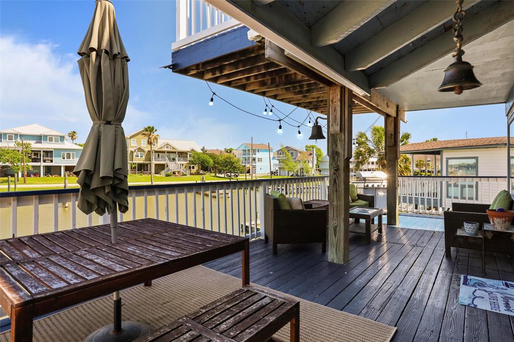 The view of the main island of Clear Lake Shores shows beautiful coastal homes, and a great view of the setting sun.