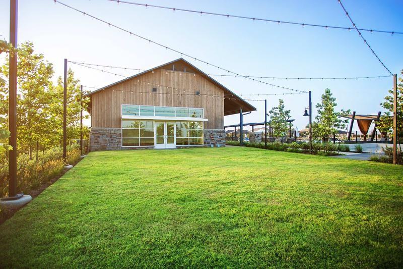 Movies, concerts, and parties al fresco await. Nothing says classic American living like connecting with your favorite people (and some freshly-popped popcorn) under the Texas sky.