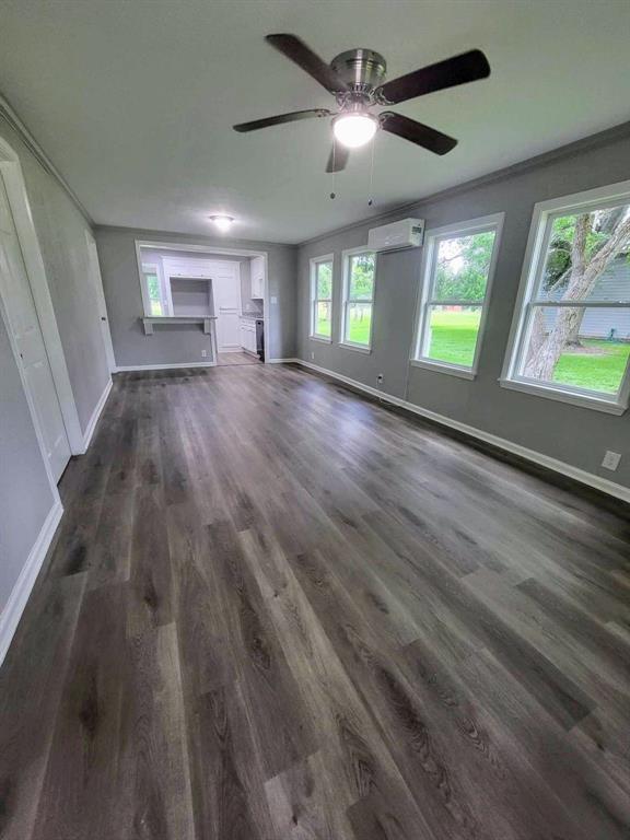 Dining area with breakfast bar