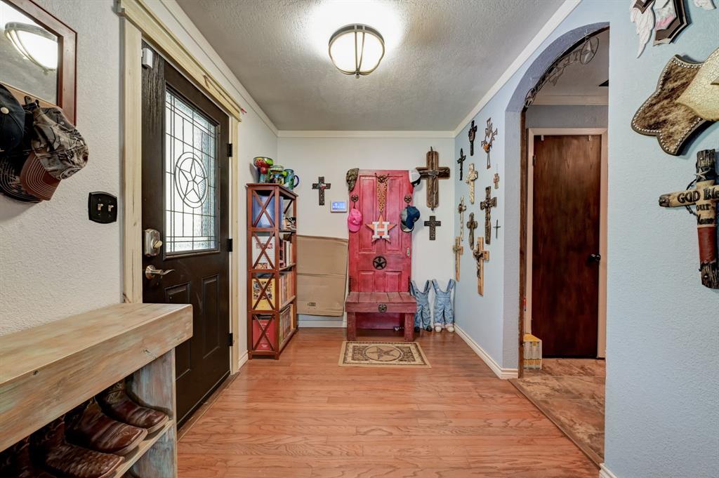 Front entry way leading to the kitchen or family room.