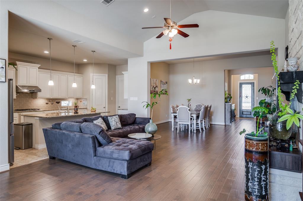 3830 Birdsall Falls Lane, Katy, TX 77494