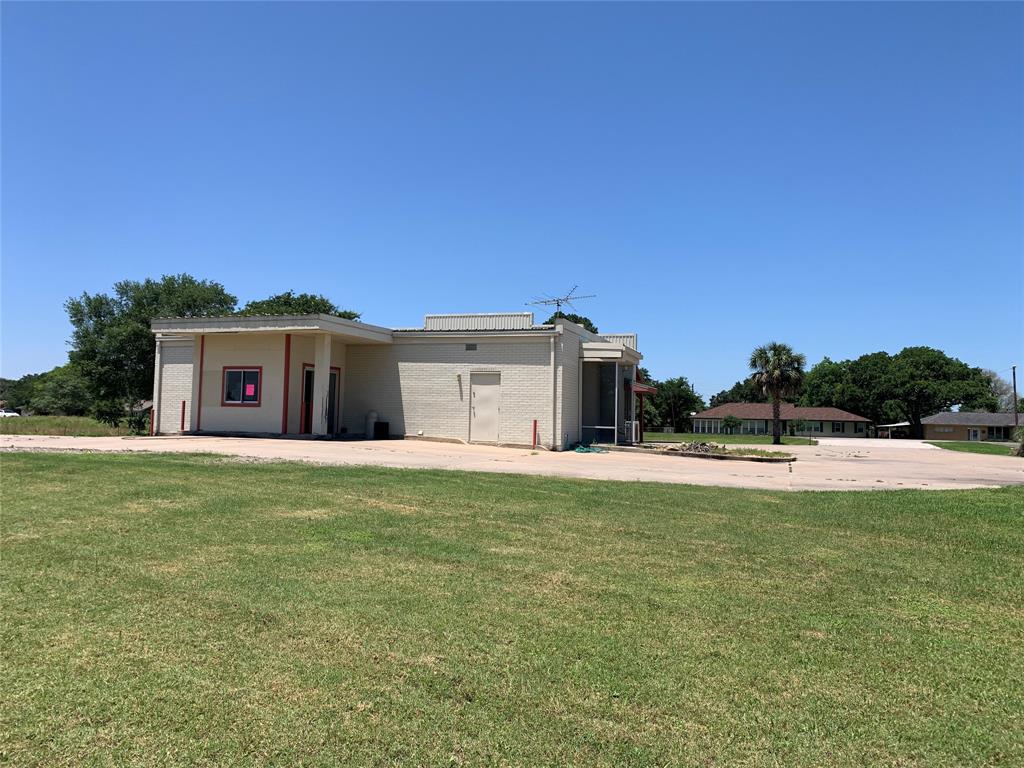 720 S Mccarty Avenue , Eagle Lake, Texas image 14