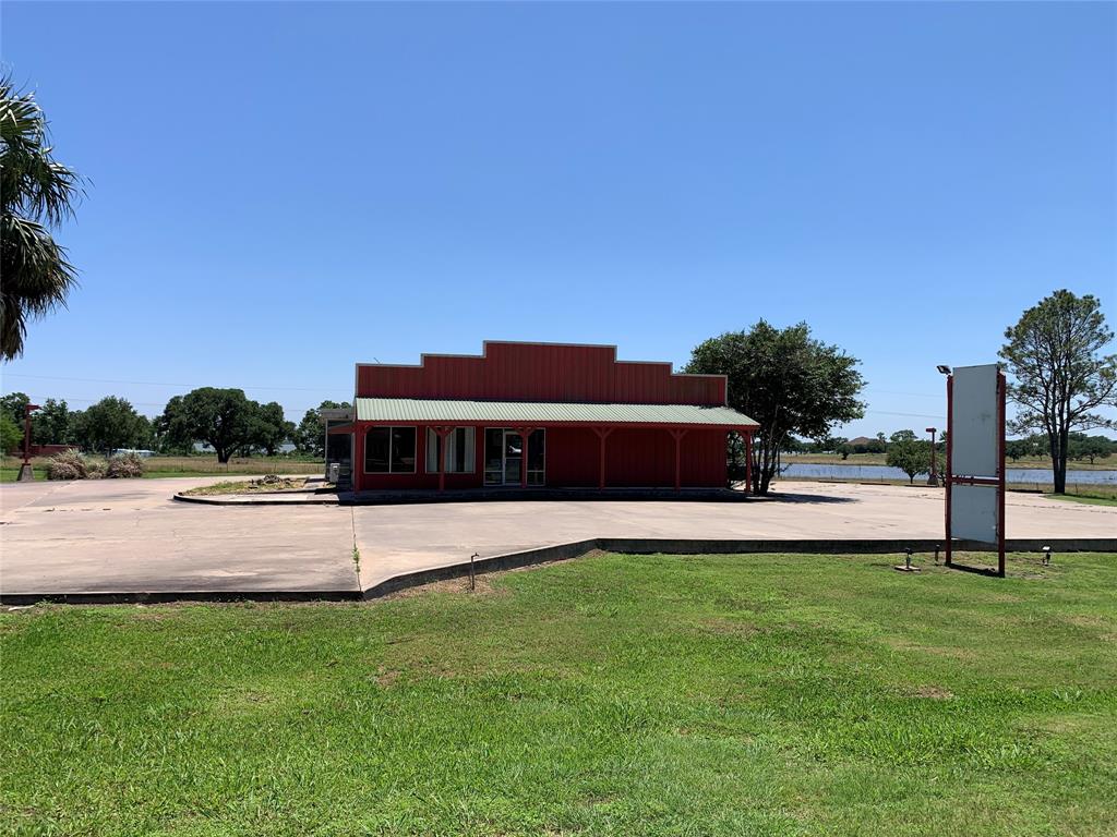 720 S Mccarty Avenue , Eagle Lake, Texas image 5