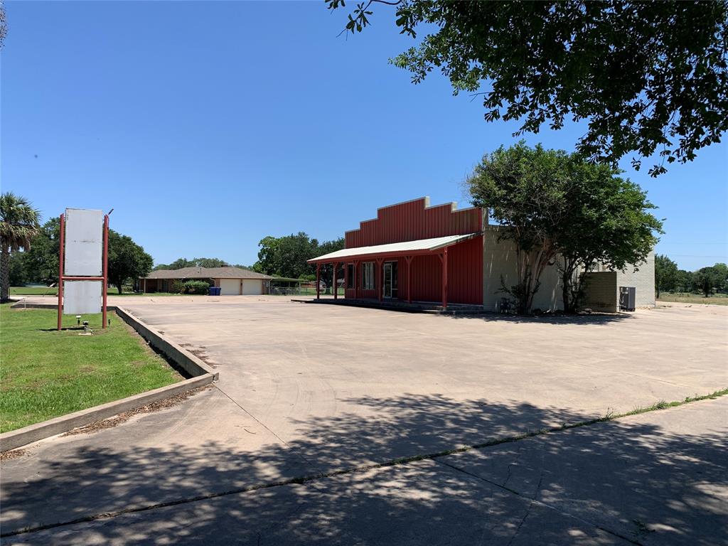 720 S Mccarty Avenue , Eagle Lake, Texas image 8