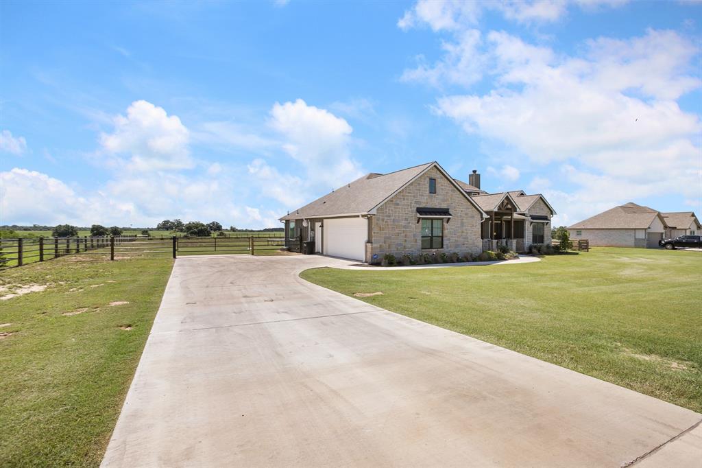 173 Randi Rd  , Bellville, Texas image 34