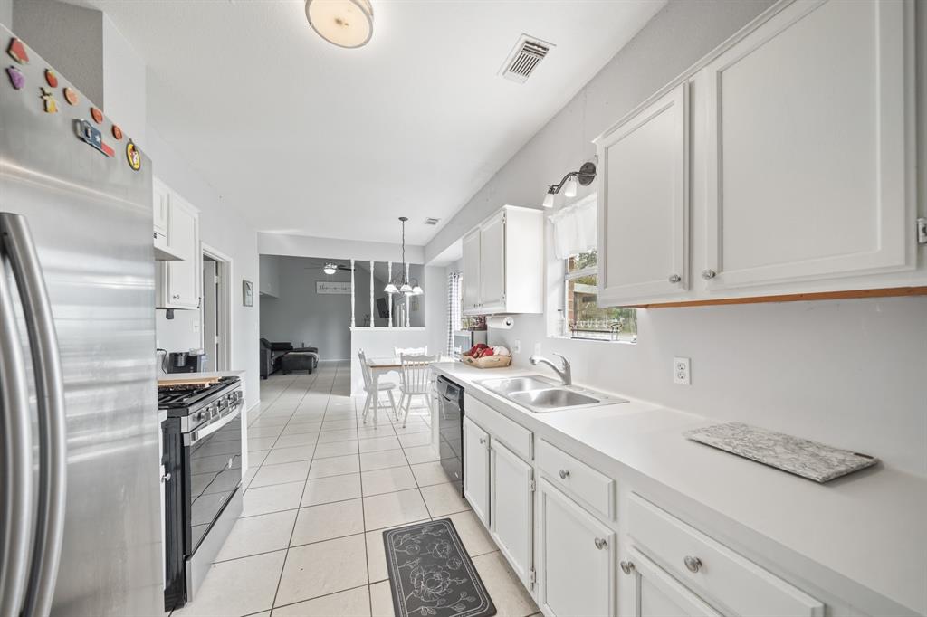 Plenty of cabinetry and counter space