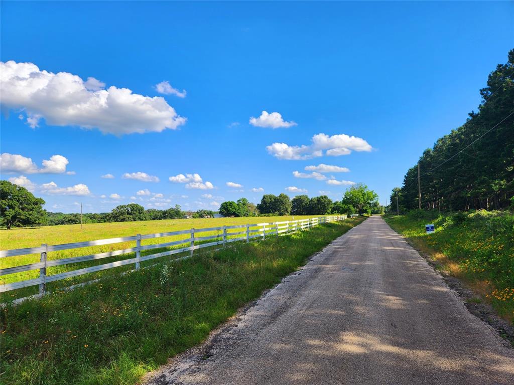 CR 4712, is a county-maintained road with beaufiful scenery!