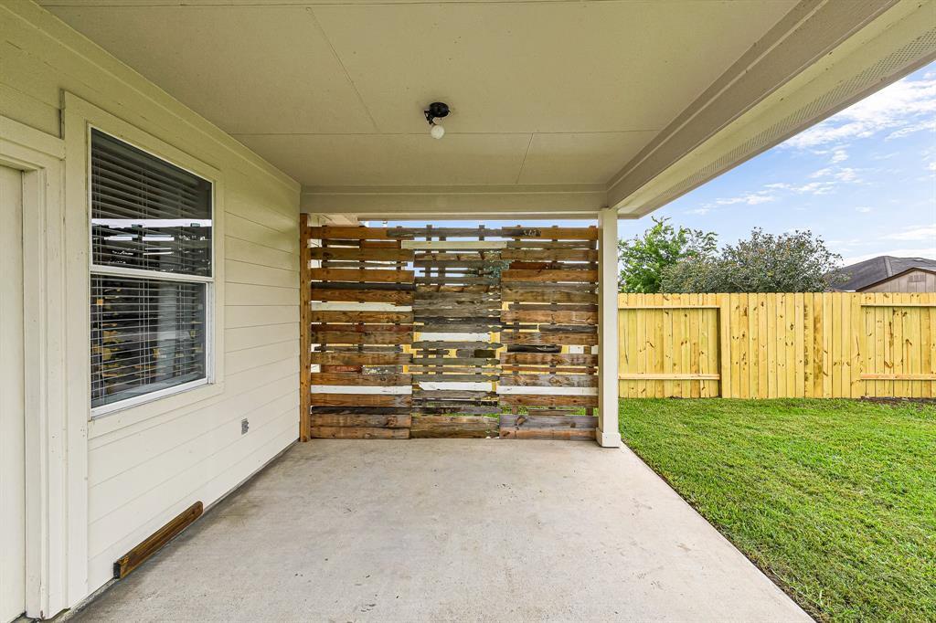 A sweet unique look of this covered patio and detail