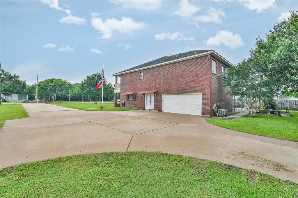 2 car garage with ample driveway parking